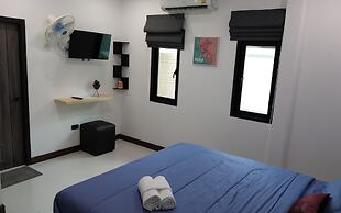 Private Pool With Jacuzzi & Kids Pool @ Royal Park