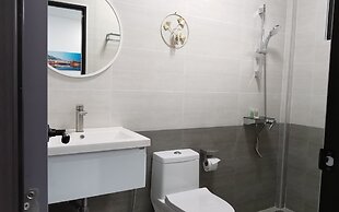 Private Pool With Jacuzzi & Kids Pool @ Royal Park