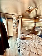 5 Elements Sleeps 246 Fire Pits Poolhot Tub