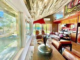 5 Elements Sleeps 246 Fire Pits Poolhot Tub