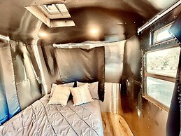 5 Elements Sleeps 246 Fire Pits Poolhot Tub