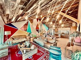 5 Elements Sleeps 246 Fire Pits Poolhot Tub