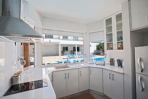 Papas Family Villa With Private Pool Wheelchair Accessible