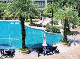 Beachfront 2br Home With Private Plunge Pool on Stunning Naithon Beach