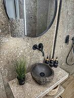 Maisonette Near Beach & City Center