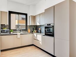 Sanders Crystal 1 - Cute  2-bdr Apt With Shared Pool