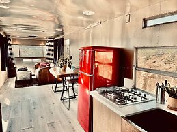 air Vinyasa Wineries Fire Pit Pool