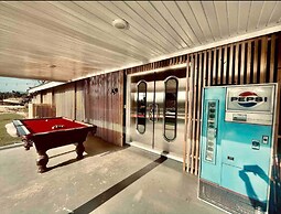 air Vinyasa Wineries Fire Pit Pool