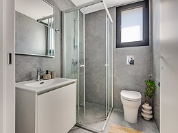 Sanders Crystal 2 - Cute 1-bdr Apt With Shared Rooftop