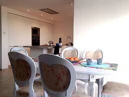 Apartment With Pool Near Beach In St Julians