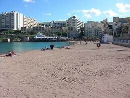 Apartment With Pool Near Beach In St Julians