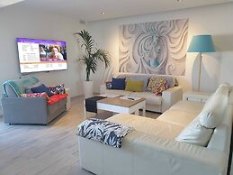 Apartment With Pool Near Beach In St Julians