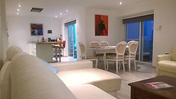 Apartment With Pool Near Beach In St Julians