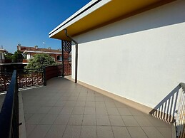 Gorgeous Villa for 8 With Shared Pool