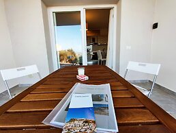 Casa Alexandra con Piscina e Vista Castello