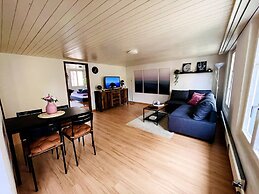 Newly Furnished Beautiful old Building Apartment in the Center With Ap