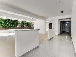 Sanders Crystal 1 - Adorable 1-bdr Apt With Shared Pool