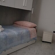 Room in Apartment - B&B A Casa di Anto Eboli Vicino al Palasele
