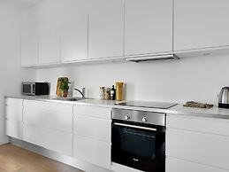 Sanders Arena - Petite 1-bdr Apt Close to Metro
