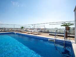 Sanders Crystal 1 - Charming 1-bdr Apt With Shared Pool