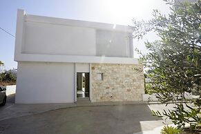 New 5 Bedroom Villa With Pool in the Center of Ayia Napa Kube Villa 4