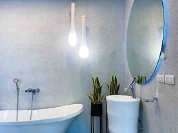 Stylish 3br Pool Villa Walk to Beautiful Naiyang Beach