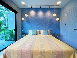 Stylish 3br Pool Villa Walk to Beautiful Naiyang Beach