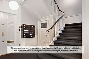 Sanders Square - Spacious 6-bdr Apt Near Nyhavn