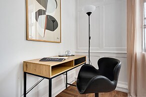 Sanders Square - Spacious 6-bdr Apt Near Nyhavn