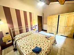 Apt 2 in Spoleto Stunning Grounds Panoramic Views all Around You! Slee