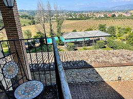 Apt 2 in Spoleto Stunning Grounds Panoramic Views all Around You! Slee
