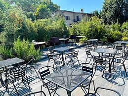 Apt 2 in Spoleto Stunning Grounds Panoramic Views all Around You! Slee