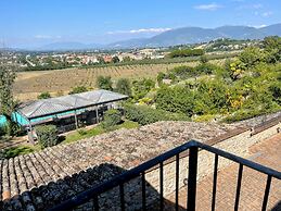 Apt 2 in Spoleto Stunning Grounds Panoramic Views all Around You! Slee
