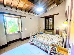 Apt 2 in Spoleto Stunning Grounds Panoramic Views all Around You! Slee