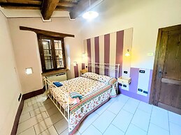 Apt 2 in Spoleto Stunning Grounds Panoramic Views all Around You! Slee