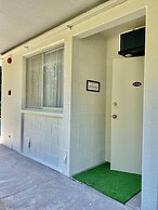 1 Bedroom With Free Parking