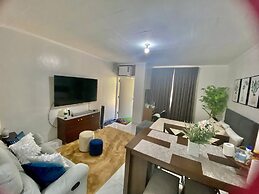 1 Bedroom With Free Parking