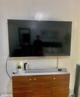 1 Bedroom With Free Parking
