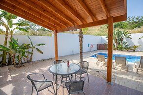 Protaras Holiday Villa Av6