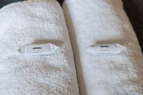 Poznań Św. Wojciech Studio by Renters