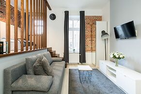 Poznań Św. Wojciech Studio by Renters