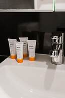 Poznań Św. Wojciech Studio by Renters