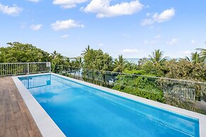 Shara by Elysium Collection Palm Cove