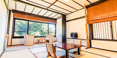 Kirishima Momijidani Seiryuso