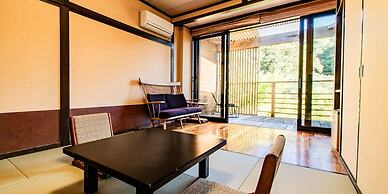 Kirishima Momijidani Seiryuso