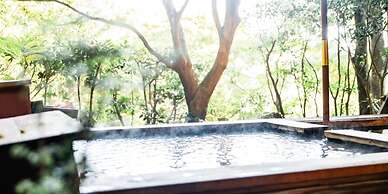 Kirishima Momijidani Seiryuso