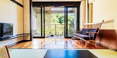 Kirishima Momijidani Seiryuso