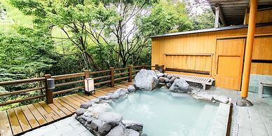 Kirishima Momijidani Seiryuso