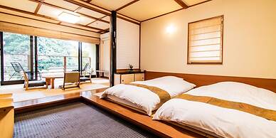 Kirishima Momijidani Seiryuso