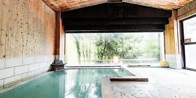 Kirishima Momijidani Seiryuso